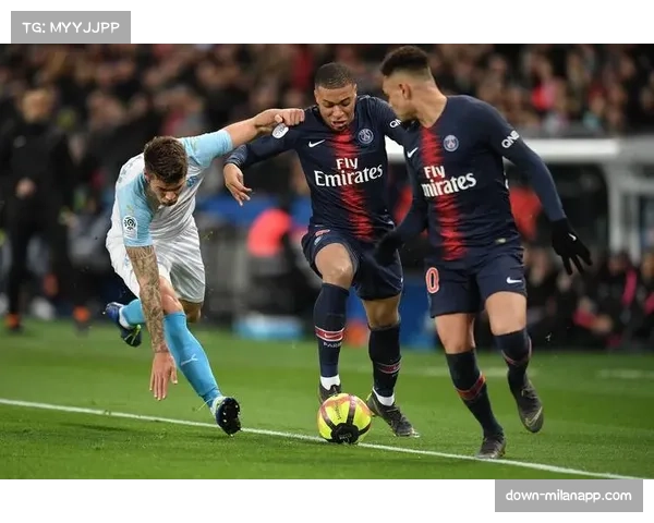 法甲近况:大巴黎四轮比赛中三场平局,防守端仅一次保持不失 法甲近况:大巴黎四轮比赛中三场平局,防守端仅一次保持不失