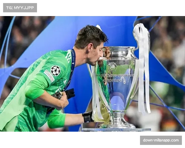 库尔图瓦面对弧线球扑救遇挑战,状态调整成焦点 库尔图瓦面对弧线球扑救遇挑战,状态调整成焦点